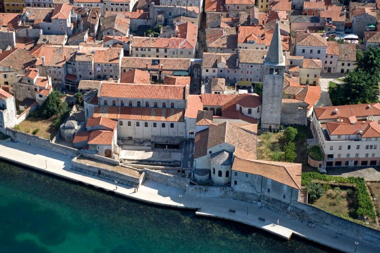 Apartment Old Town Square Poreč Exterior foto